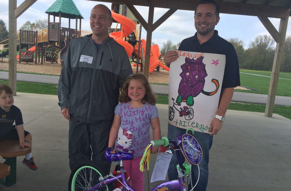 Submit to the ACES Bike to School Day Poster Contest!